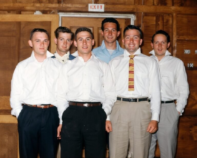 THOMAS_Harley_Deven58_wearing_tie_GrokAI_rendition