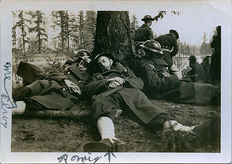 Gravelle_and_41st_Inf_Div_protection_of_West_Coast